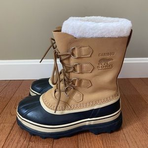 SOREL Women’s Caribou Boot size 7